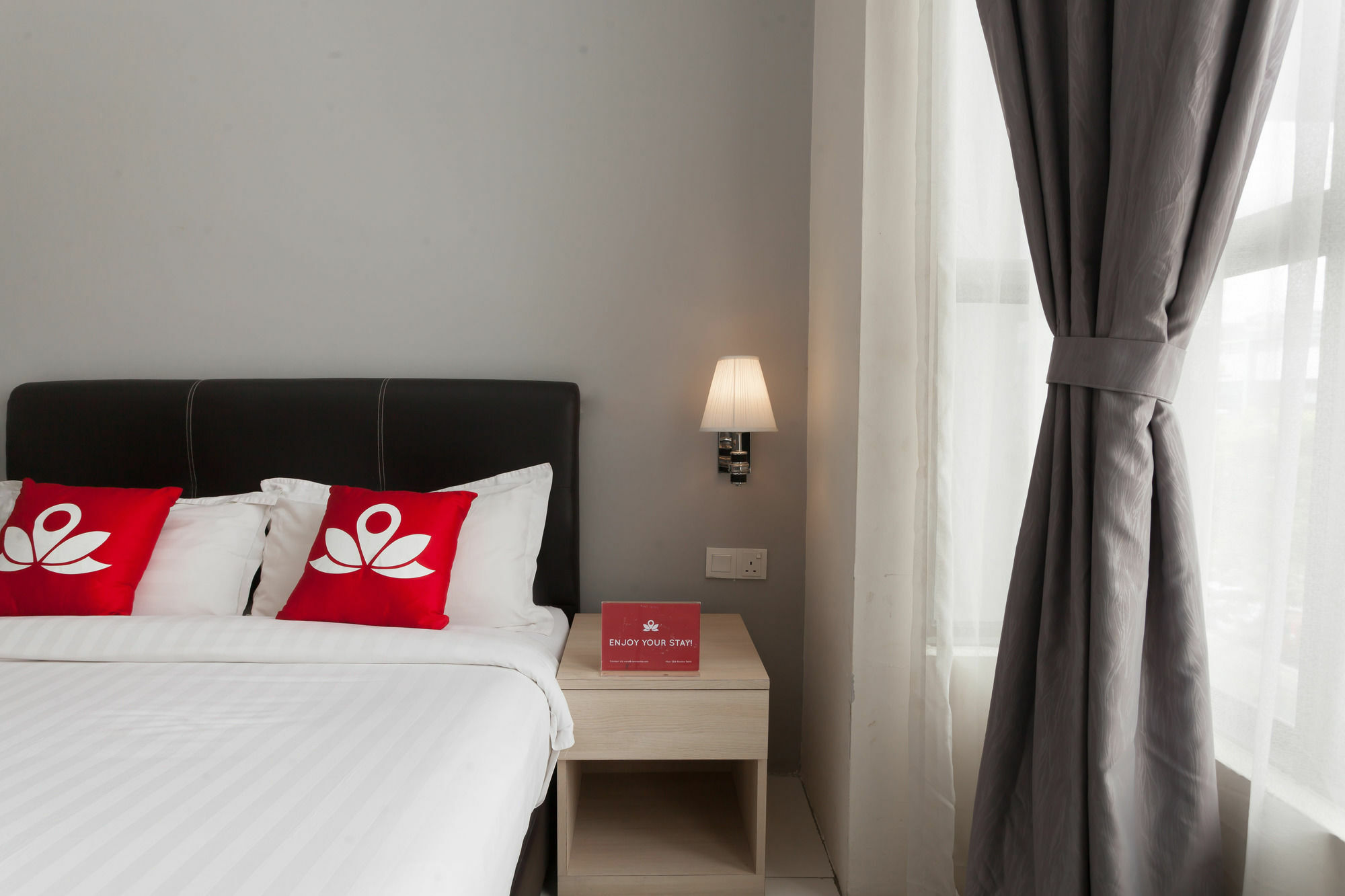 Zen Rooms Sungai Besi Kuala Lumpur Exterior foto